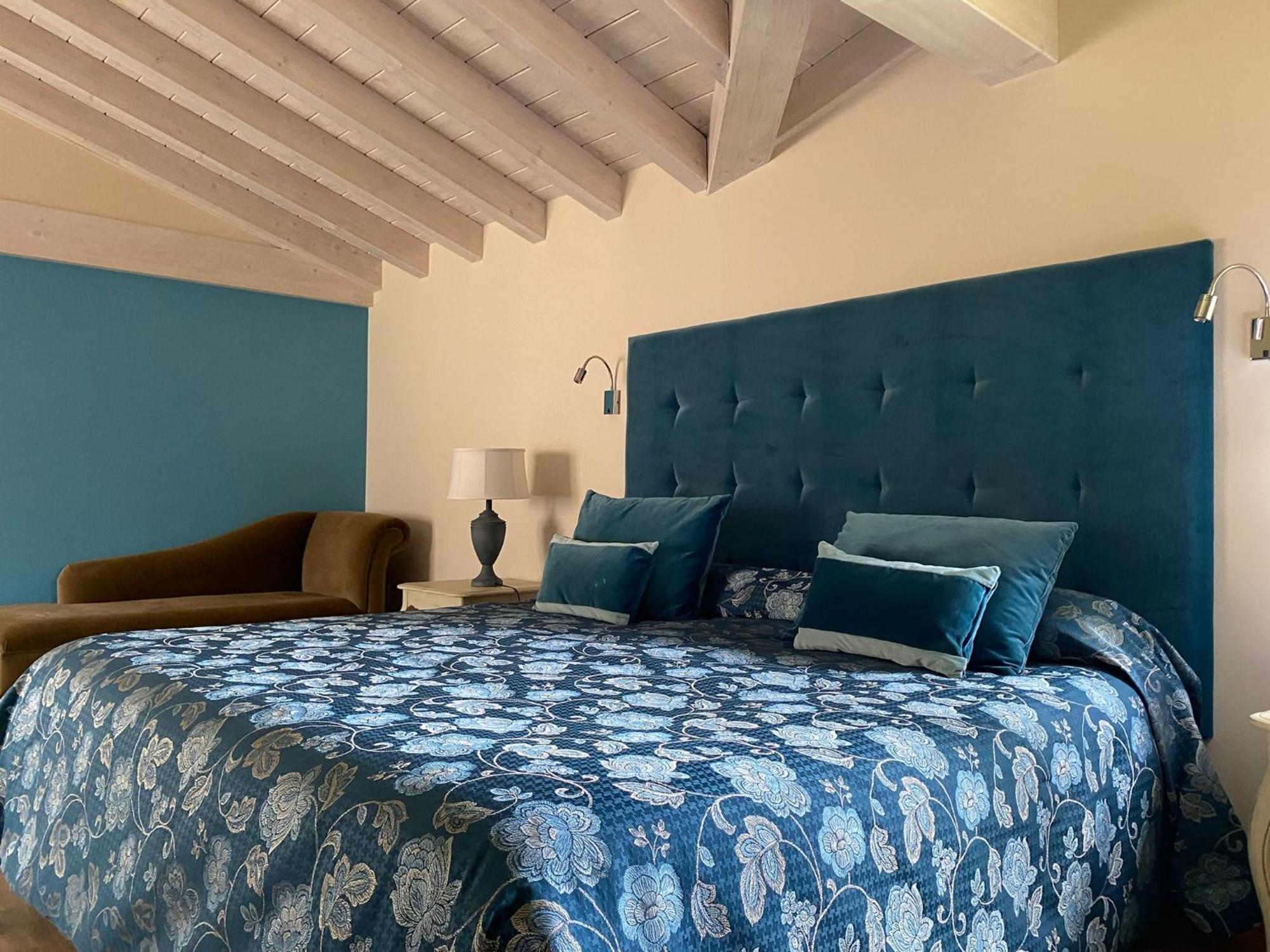 Picos De Europa Suites And Rooms Турьено Экстерьер фото