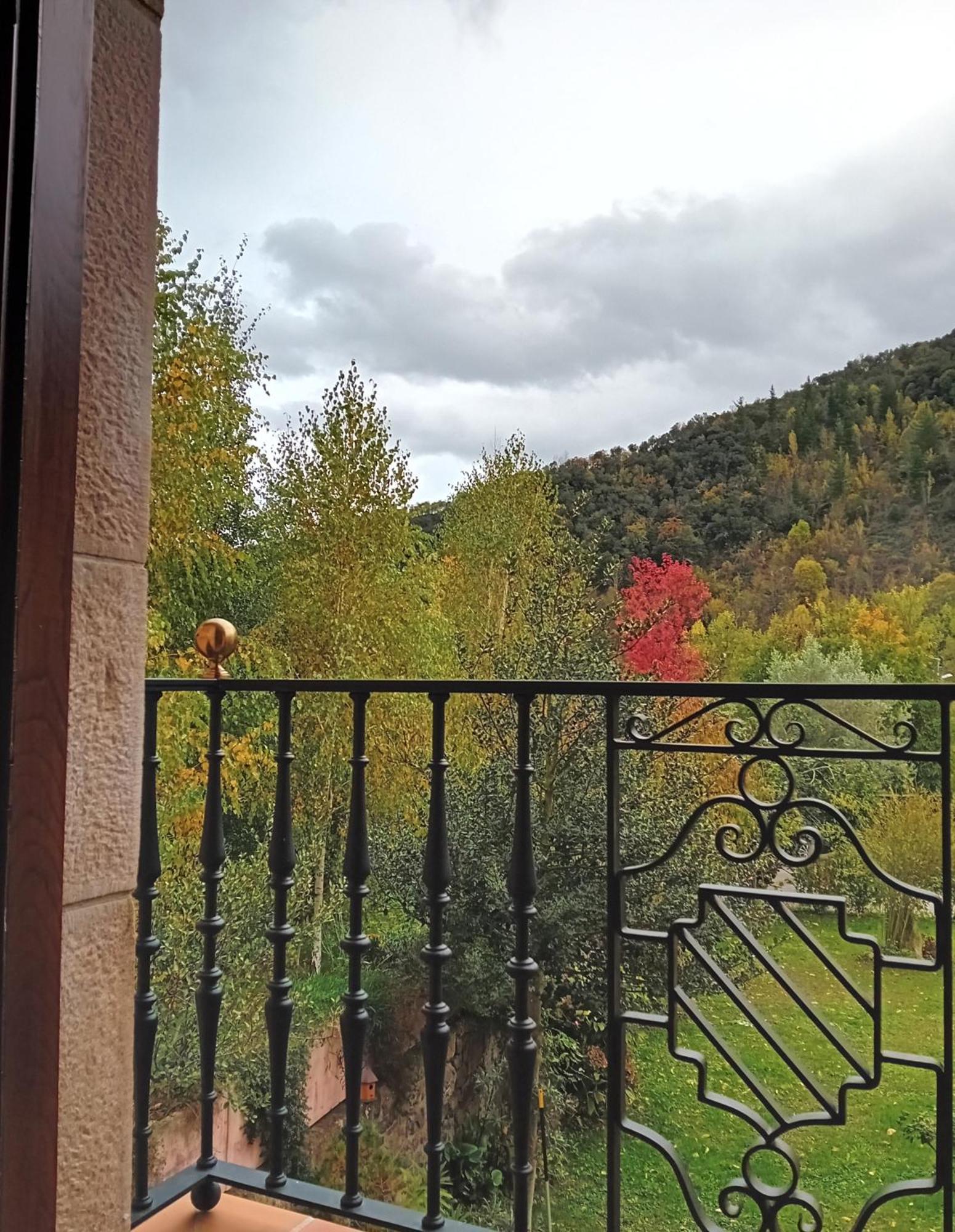 Picos De Europa Suites And Rooms Турьено Экстерьер фото
