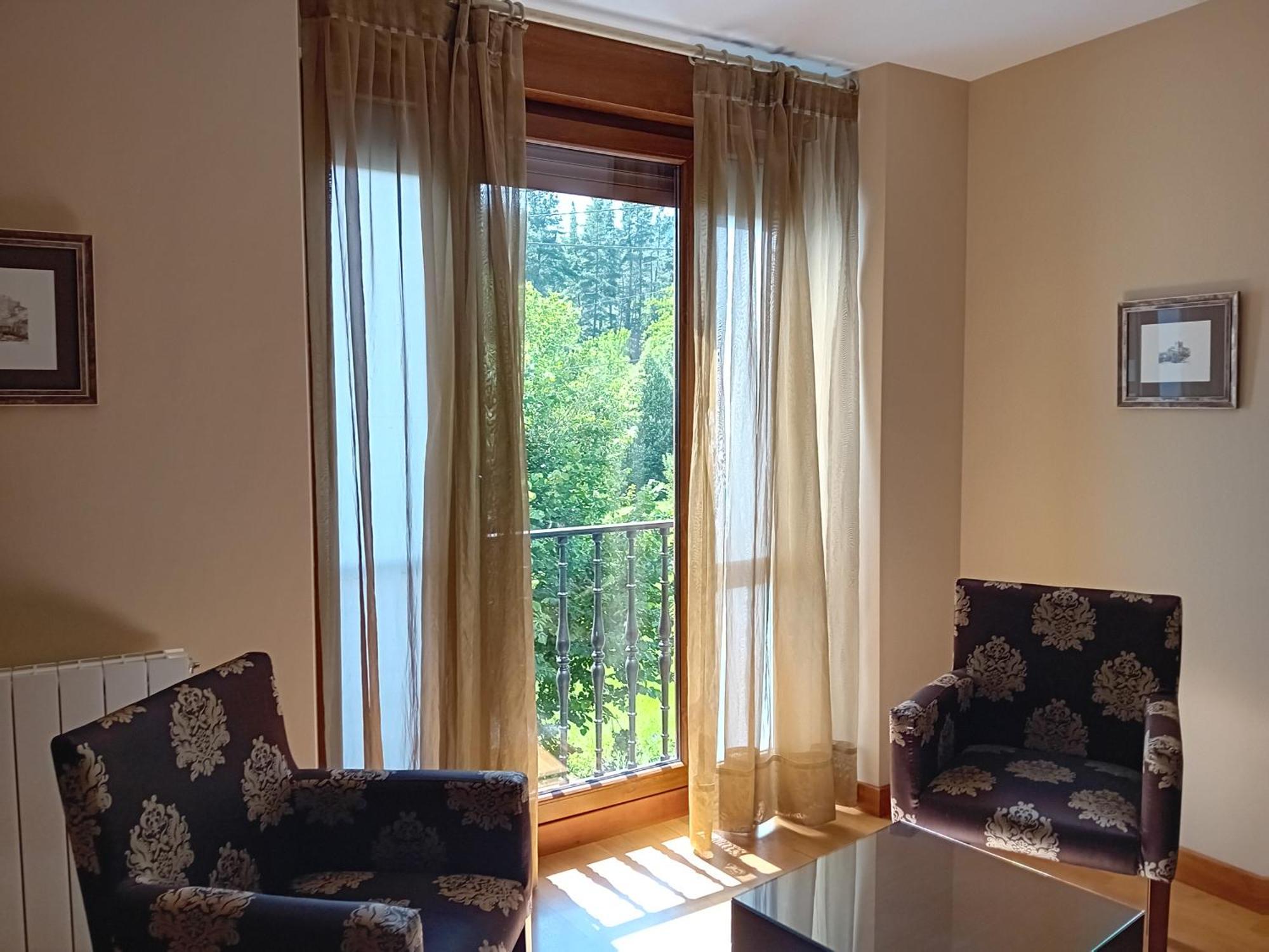 Picos De Europa Suites And Rooms Турьено Экстерьер фото